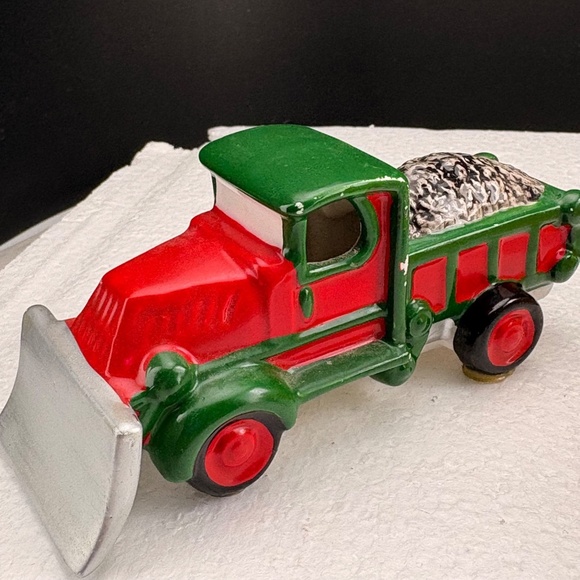 Department 56 Snow Village School Bus & Snow Plow - Picture 7 of 15